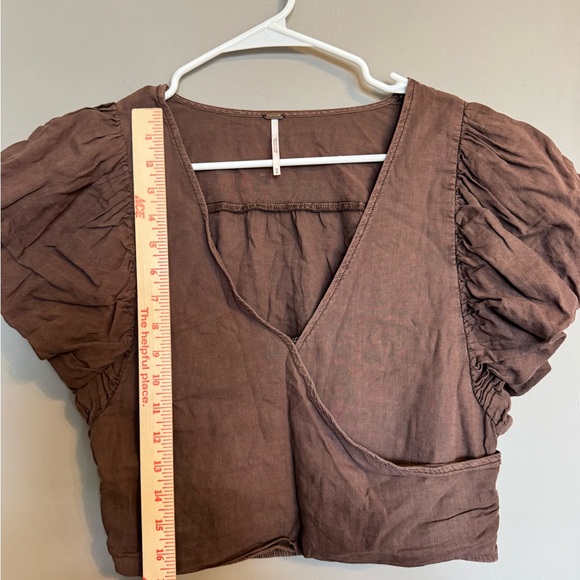 Free People Brown Ruffled Sleeved Wrapped V-Neck Cropped Women’s Blouse Top - Picture 6 of 8